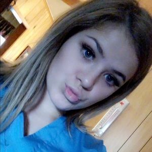 Meet your Posher, Hailey